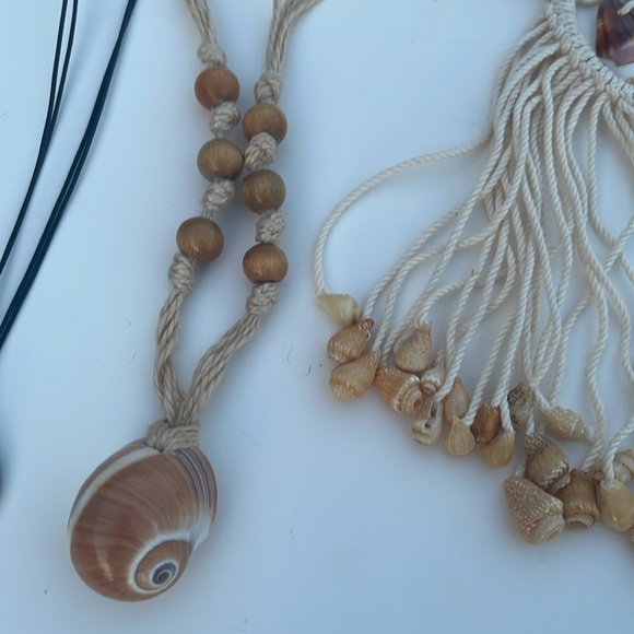 Necklace Lot #2 (Please Look at Photos) - Picture 5 of 9